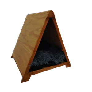 Casa triangular para gato