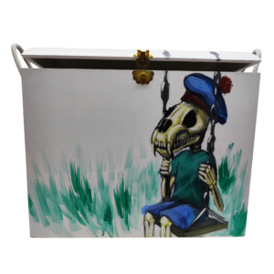 Baúl niño calavera
