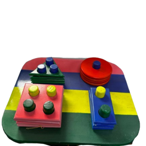Juego didáctico preescolar cuadrado